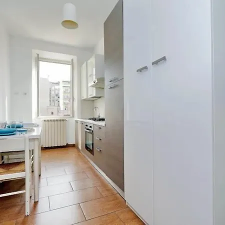Torpignattara Apartamento *